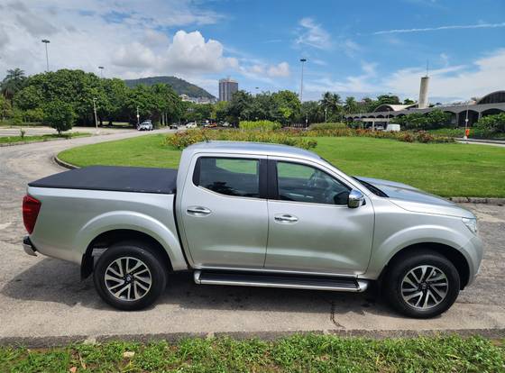 NISSAN FRONTIER 2.3 16V TURBO DIESEL XE CD 4X4 AUTOMÁTICO